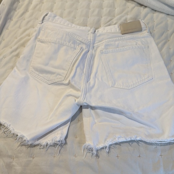 CITIZENS OF HUMANITY - CAMILLA FRAYED HEM SHORT STARLIGHT - Picture 10 of 10